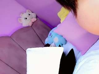 le modèle aliisson-doll est en webcam porno dans un show sur le site camsoda, il possède les tags suivants: anal toys,average,brown eyes,dirty talk,drinking,orgasm,smoking,tattoos,teen 18,young adult,brown hair,hd,latina,small tits