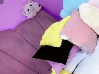 aliisson-doll webcam