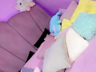 aliisson-doll webcam