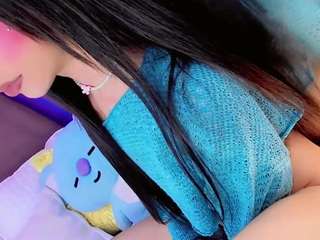 aliisson-doll webcam