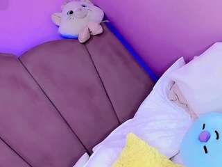 aliisson-doll webcam