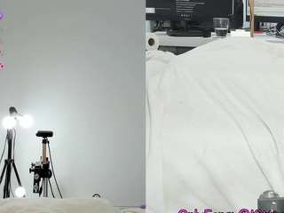 kittynikita Live Webcam on CamSoda