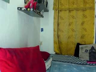 SaraaDoll live cam preview