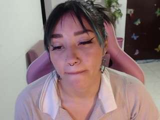  littleangel-m chat room