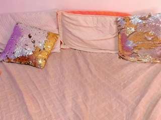 cockpleaserr's CamSoda show and profile