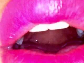 shannon-kane webcam