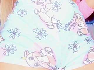 shannon-kane from CamSoda is Freechat