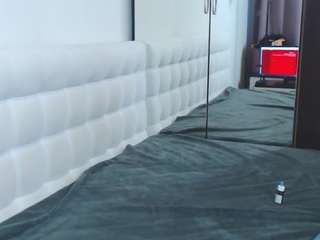 ainsliejames Porn