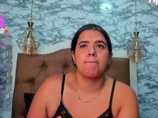 alexandramaravil... Live Webcam on CamSoda