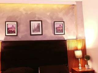 bella-bm's CamSoda show and profile