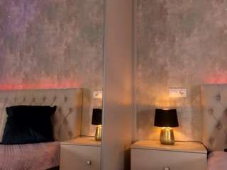 raisagee1 Live Webcam on CamSoda