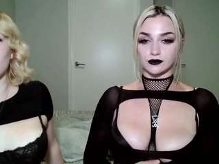 luciahell's CamSoda show and profile