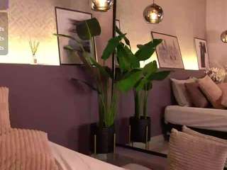  ellediane chat room