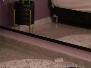 ellediane Live Webcam on CamSoda