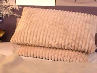 ellediane Live Webcam on CamSoda