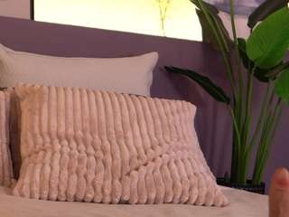 ellediane from CamSoda is Freechat
