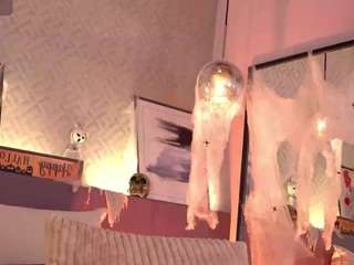 ellediane Live Webcam on CamSoda