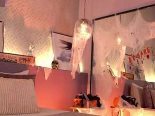 ellediane Live Webcam on CamSoda