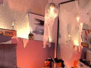 ellediane Live Webcam on CamSoda