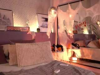 ellediane Live Webcam on CamSoda