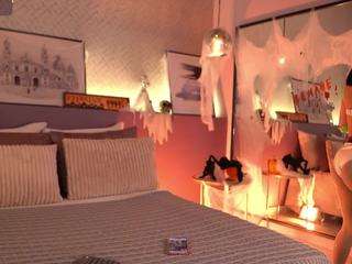  ellediane chat room