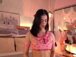 Sensual Ellediane will vitalize your desires in a gorgeous show ellediane from CamSoda