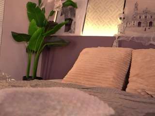 Sensual Ellediane will vitalize your desires in a gorgeous show ellediane from CamSoda