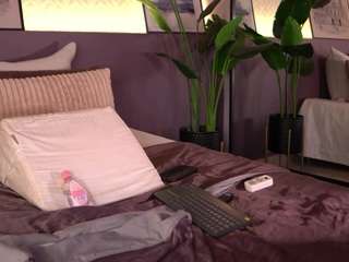 ellediane from CamSoda is Freechat