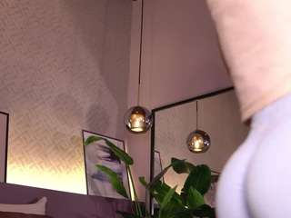 ellediane Live Webcam on CamSoda