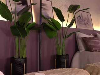 ellediane Live Webcam on CamSoda