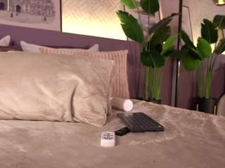 Live webcam model ellediane on Soda Cams