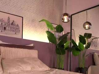 Live webcam model ellediane on Soda Cams