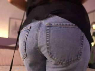 ellediane webcam model