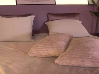 ellediane Live Webcam on CamSoda