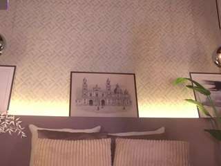 Live webcam model ellediane on Soda Cams