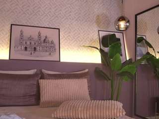 ellediane Live Webcam on CamSoda