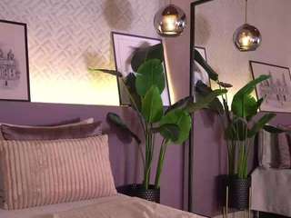 ⭐Tip me 101 to activate earthquake mode⭐Control lush x 102 tkns⭐Spin the wheel x 53 tks [32 tokens remaining]