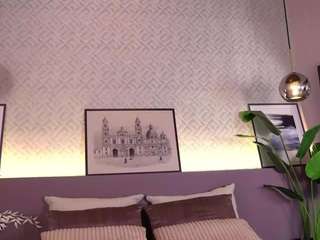 ellediane Live Webcam on CamSoda