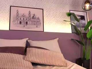 ellediane Live Webcam on CamSoda