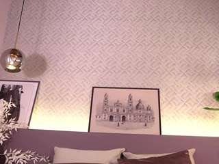 ellediane Live Webcam on CamSoda