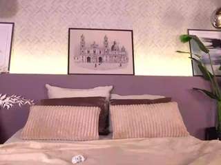 ellediane Live Webcam on CamSoda