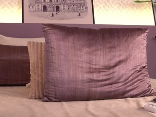 Live webcam model ellediane on Soda Cams