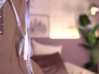 Elle Diane 👑 live cam