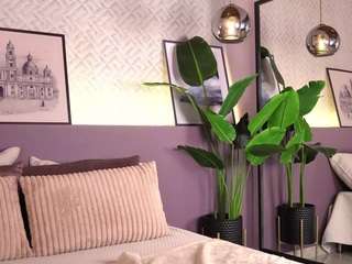 ellediane Live Webcam on CamSoda