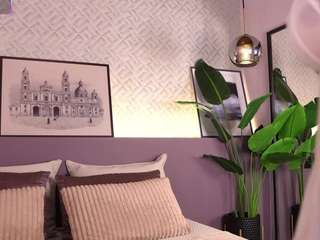 ellediane Live Webcam on CamSoda