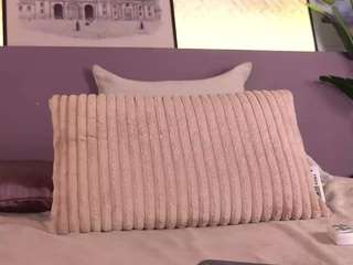 ellediane Live Webcam on CamSoda