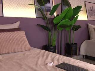 Elle Diane 👑 live cam