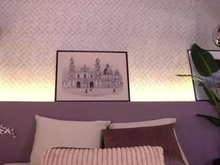 Live webcam model ellediane on Soda Cams