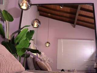 ellediane Live Webcam on CamSoda