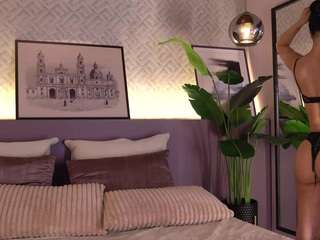 Live webcam model ellediane on Soda Cams